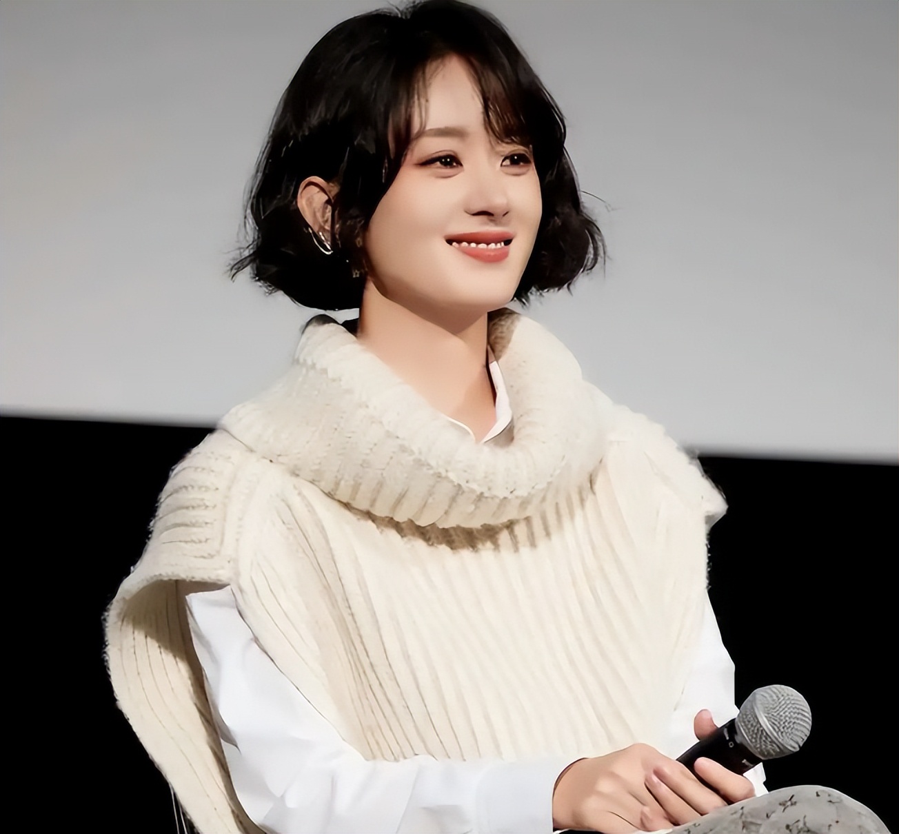 明星的黑料都是什么,_赵丽颖迟到事件_赵丽颖劈叉门真相